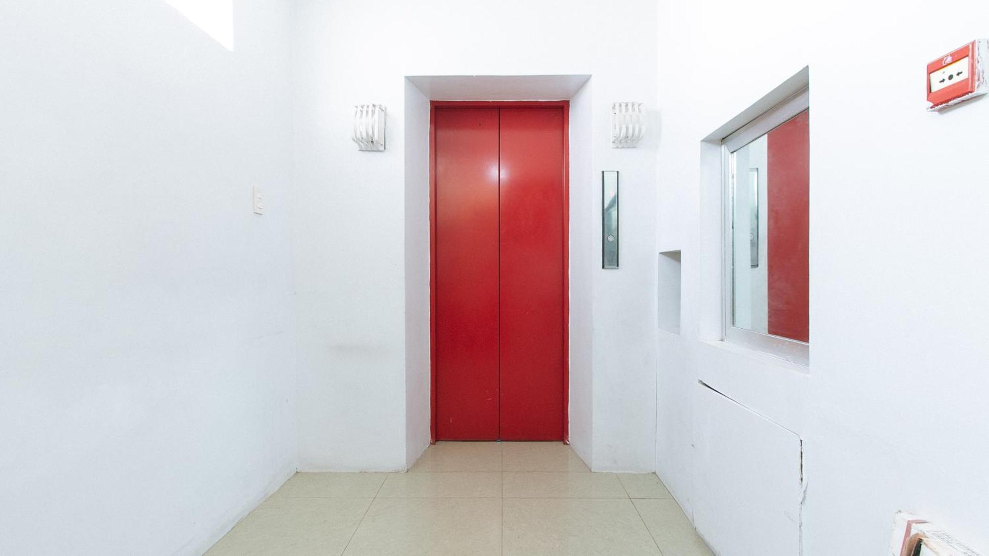 Reddoorz Near Quiapo Church Manila Exterior photo